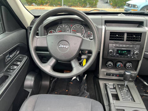 2010 Jeep Liberty Sport