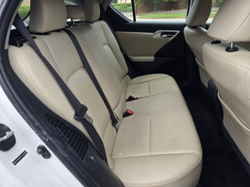 2012 Lexus CT 200h