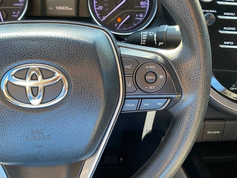 2018 Toyota Camry LE