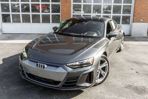 2022 Audi e-tron GT quattro Premium Plus