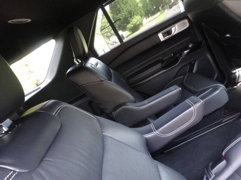 2022 Ford Explorer ST