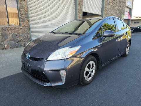 2013 Toyota Prius Two