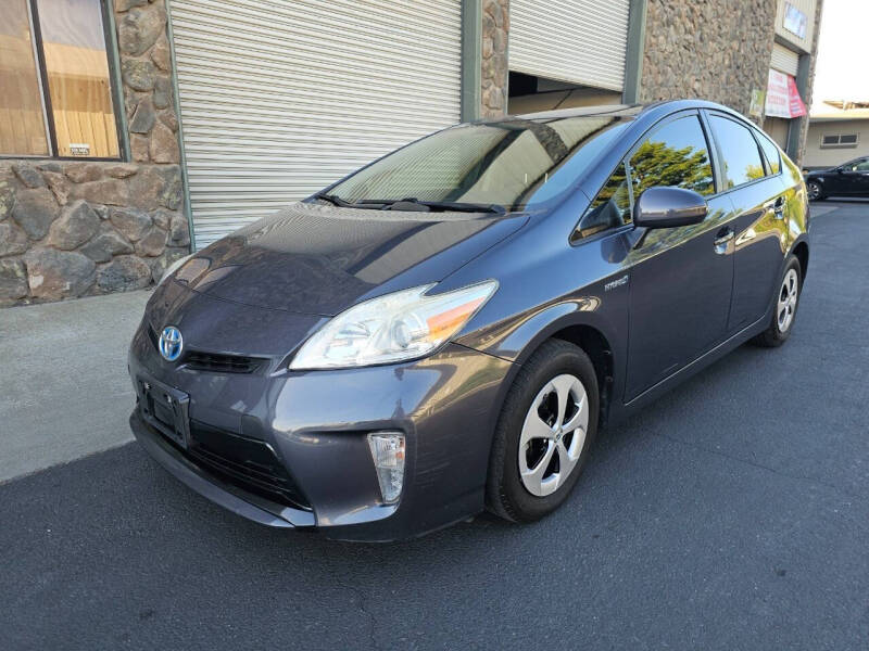 2013 Toyota Prius Two