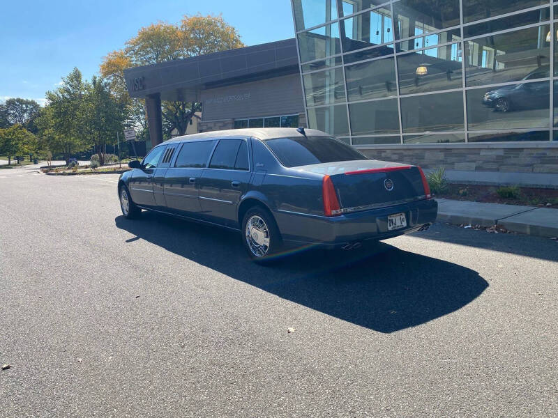 2011 Cadillac DTS Pro Coachbuilder Limo