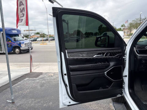 2022 Jeep Wagoneer Series III