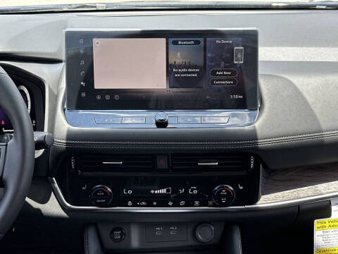 2025 Nissan Rogue Platinum