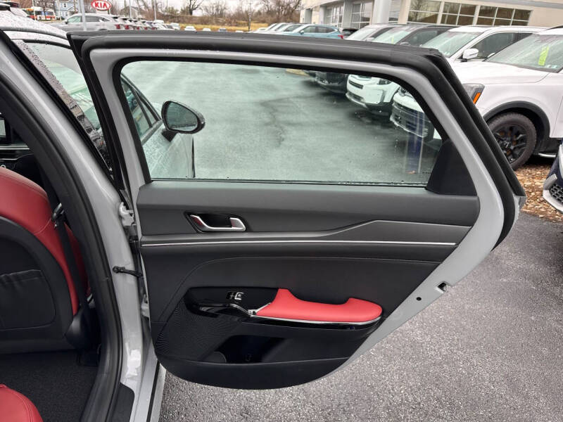 2026 Kia K5