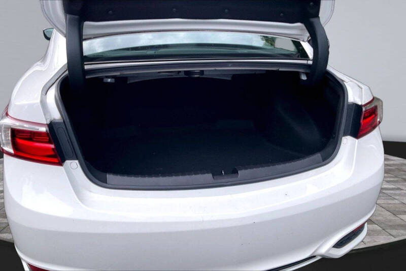 2017 Acura ILX