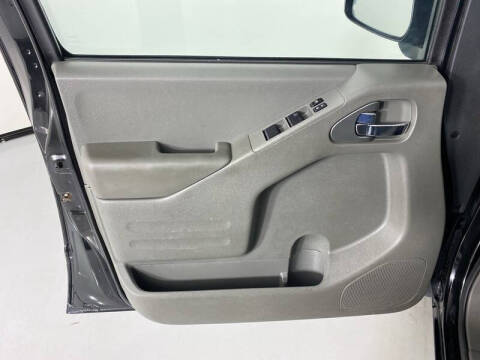 2021 Nissan Frontier SV