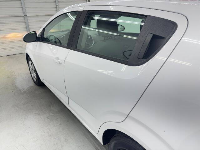 2017 Chevrolet Sonic LT Auto Fleet