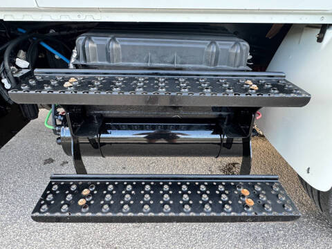 2020 International MV607