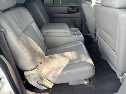 2013 Lincoln Navigator L