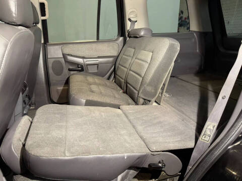 2002 Ford Explorer XLS
