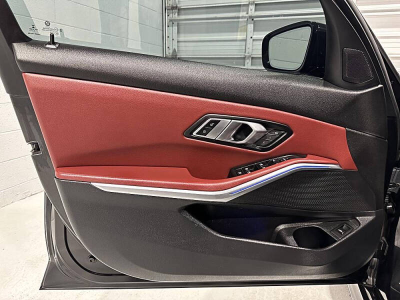 2022 BMW 3 Series 330i