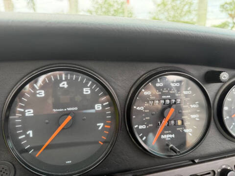 1992 Porsche 911 Carrera 2