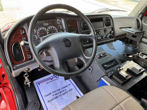 2016 Freightliner M2 106