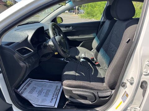 2019 Hyundai Accent SE