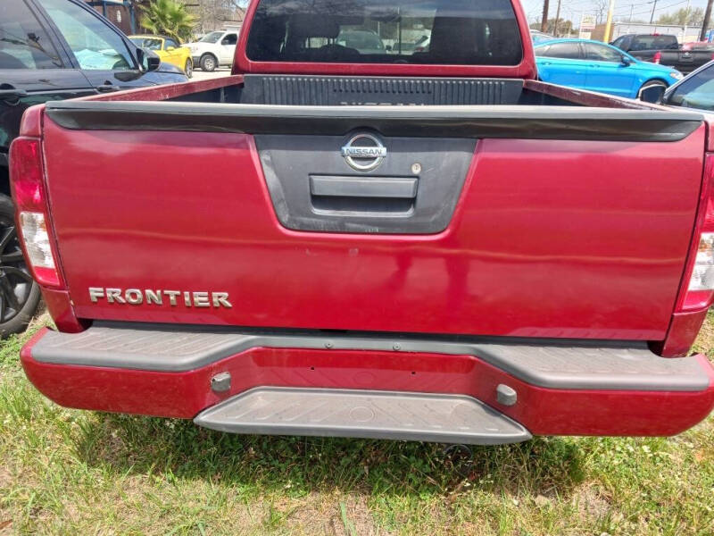 2017 Nissan Frontier S