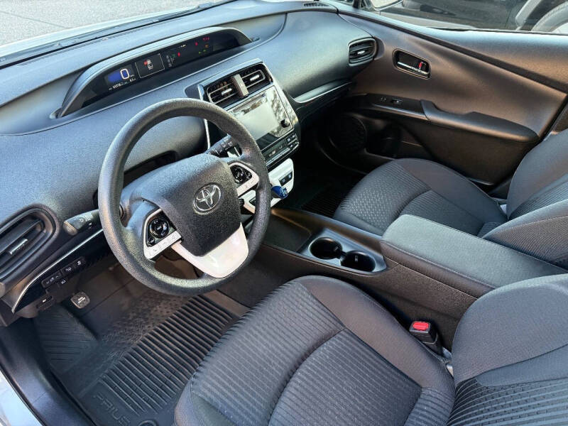 2017 Toyota Prius Two