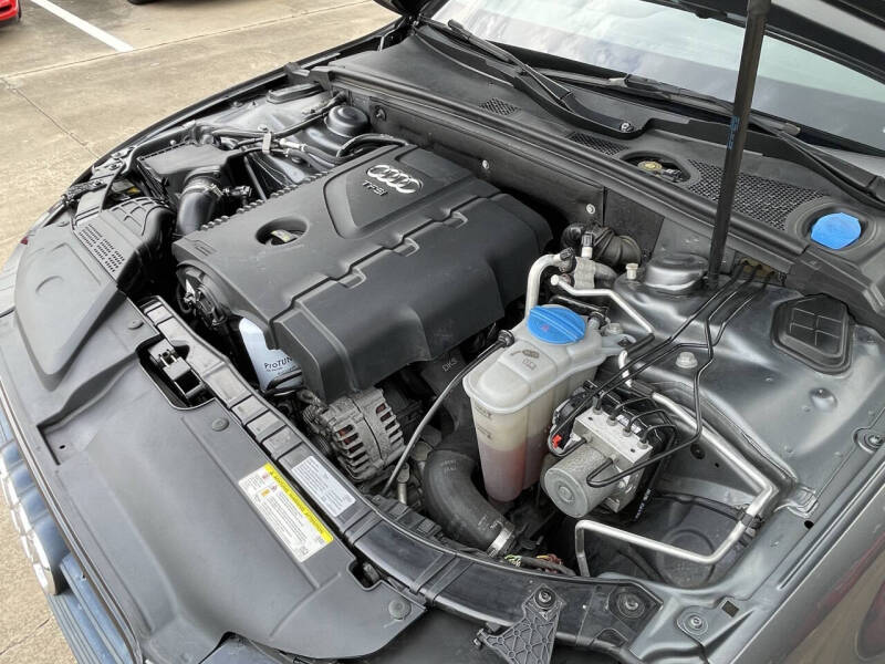 2016 Audi A4 2.0T quattro Premium