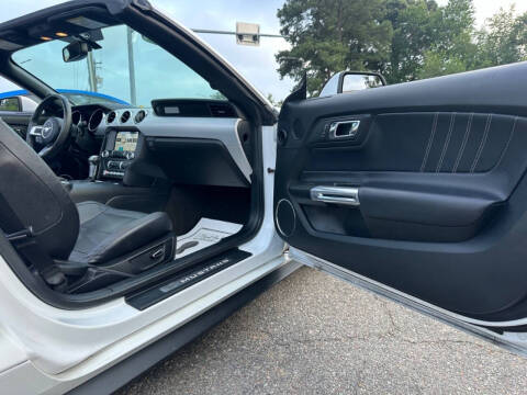 2017 Ford Mustang EcoBoost Premium