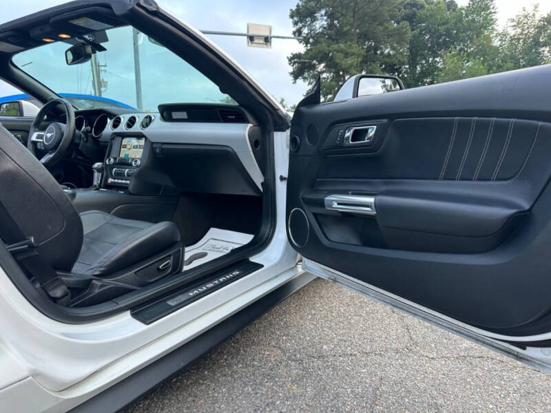 2017 Ford Mustang EcoBoost Premium