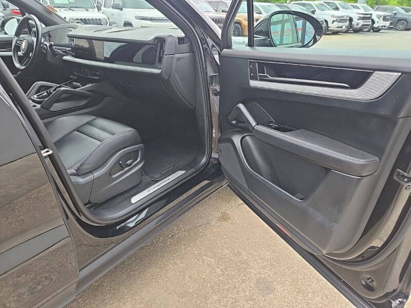 2024 Porsche Cayenne