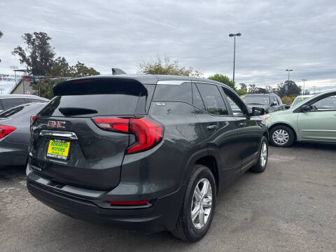 2021 GMC Terrain SLE