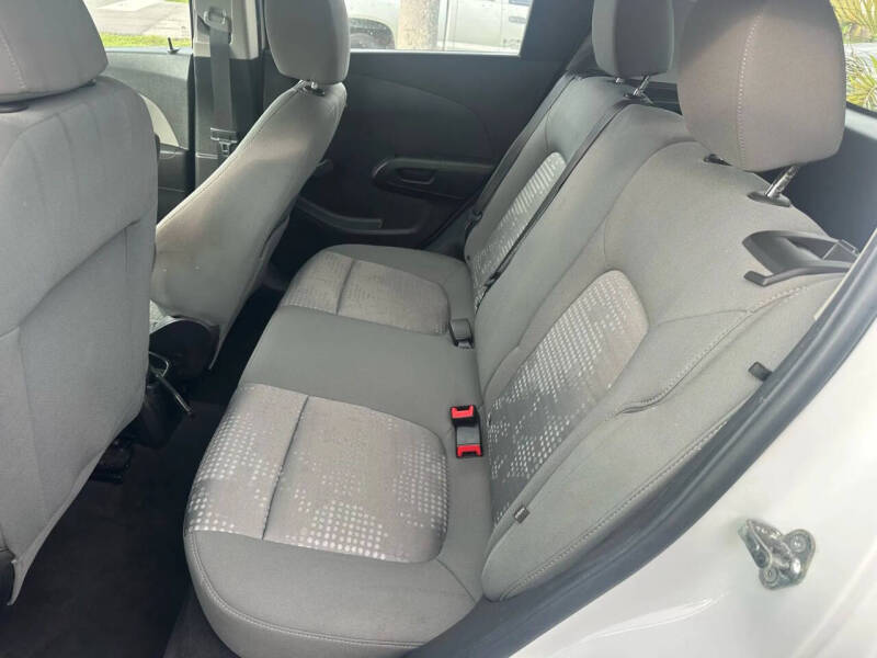 2016 Chevrolet Sonic LS Auto