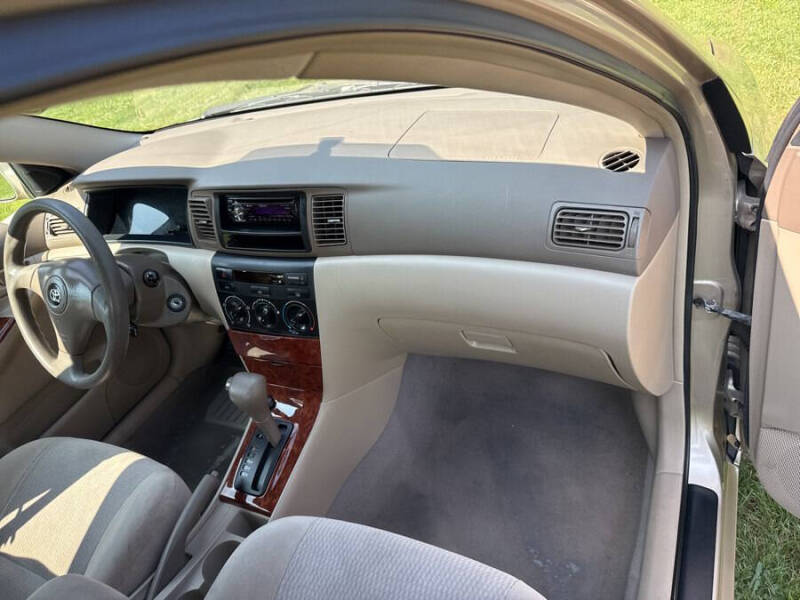 2005 Toyota Corolla