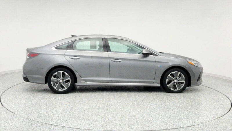 2018 Hyundai Sonata Hybrid