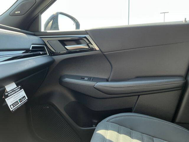 2026 Mitsubishi Outlander LE