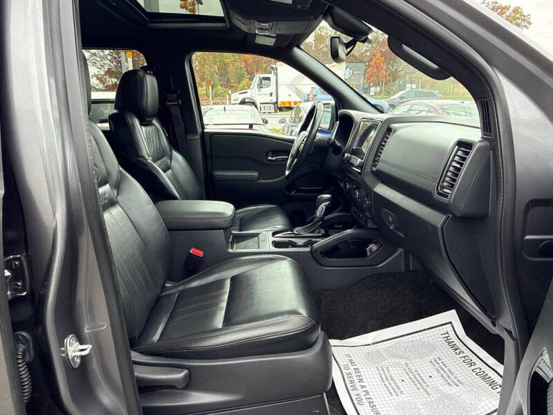 2022 Nissan Frontier S