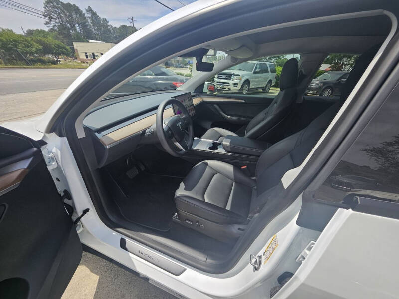 2023 Tesla Model Y Long Range