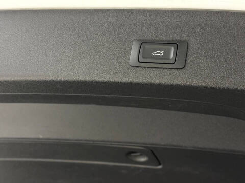 2017 Audi Q5 2.0T quattro Premium Plus