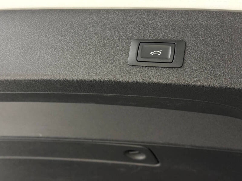 2017 Audi Q5 2.0T quattro Premium Plus