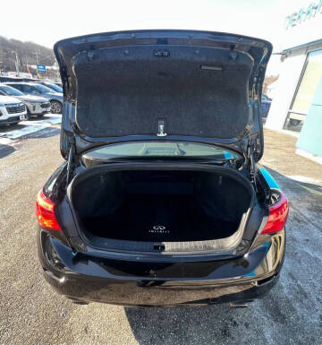 2017 Infiniti Q50 Red Sport 400