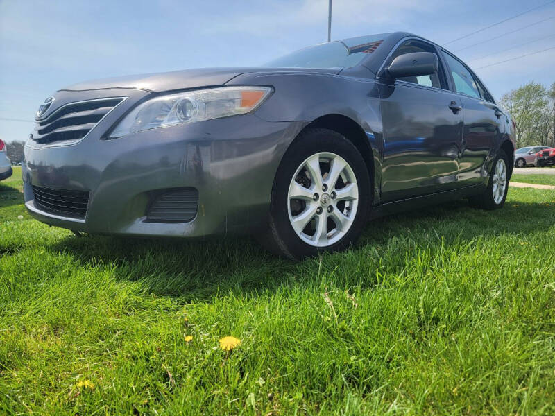 2011 Toyota Camry for sale at Sinclair Auto Inc. in Pendleton IN