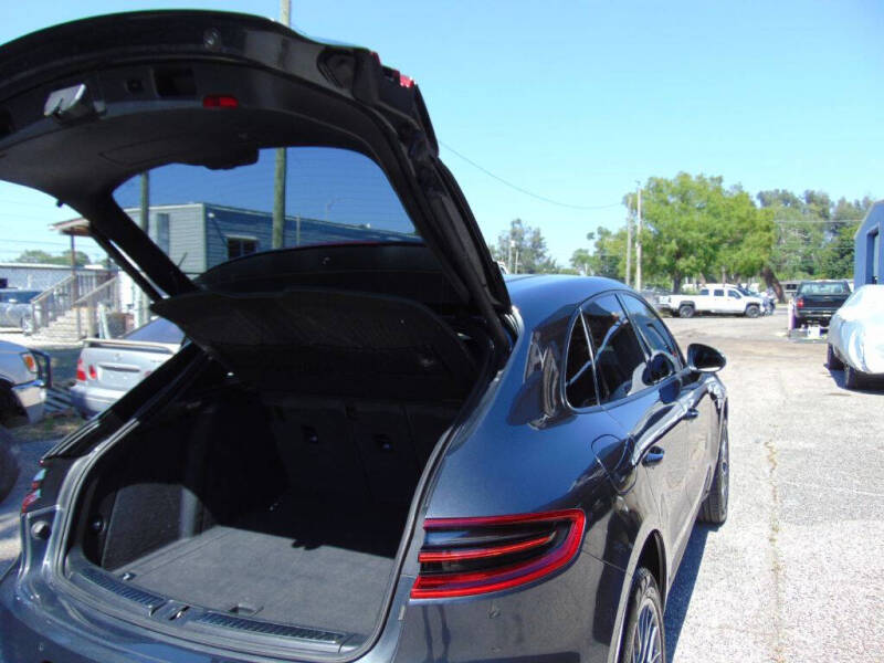 2017 Porsche Macan Base - Photo 25