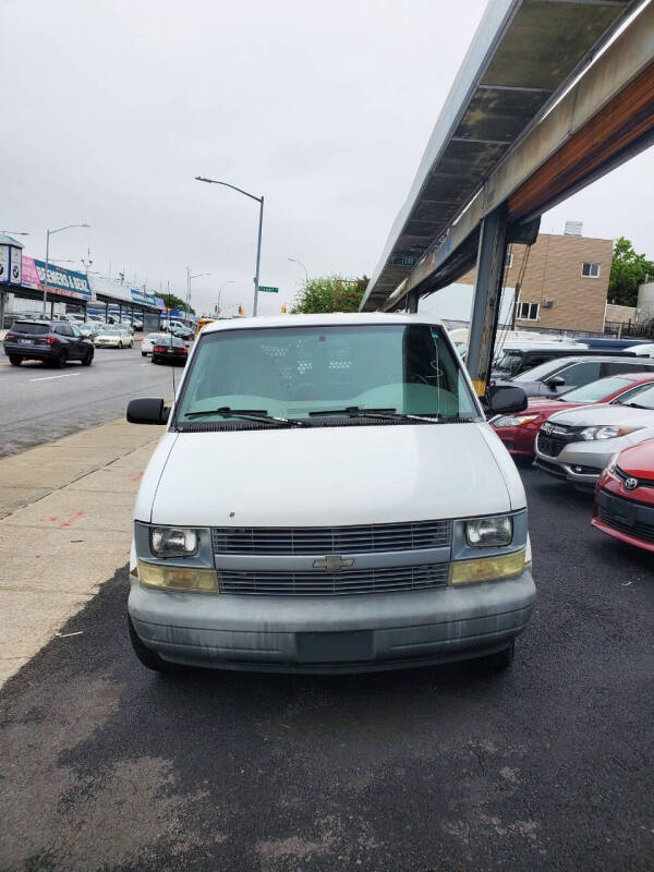 2005 Chevrolet Astro Base