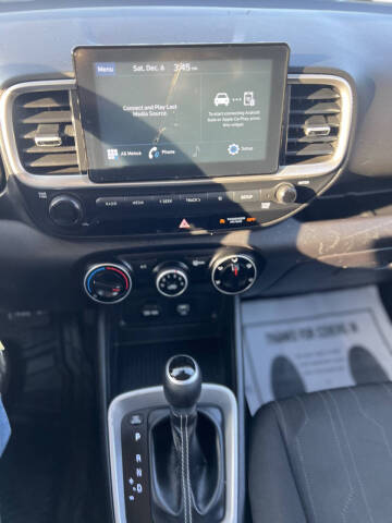 2021 Hyundai Venue SE