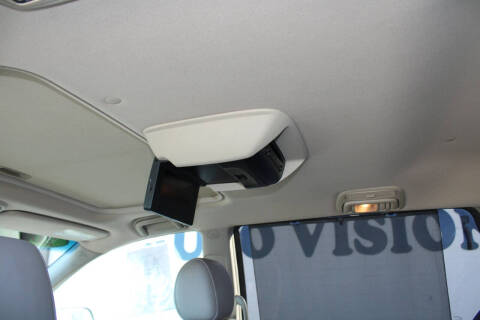 2004 Toyota Sienna XLE Limited 7 Passenger