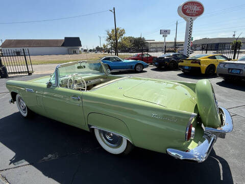 1956 Ford Thunderbird