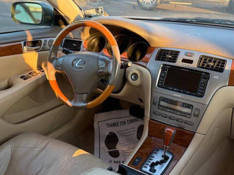2005 Lexus ES 330