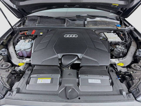 2022 Audi Q7 quattro Premium 55 TFSI