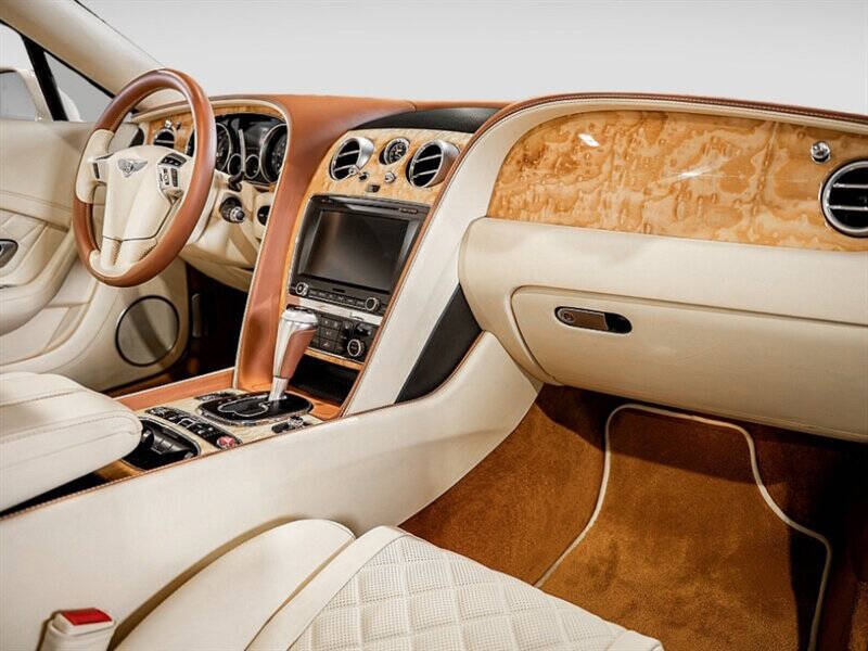 2016 Bentley Continental 48