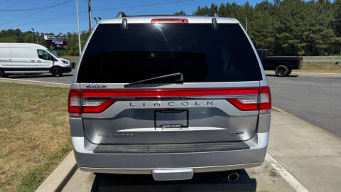 2016 Lincoln Navigator Select
