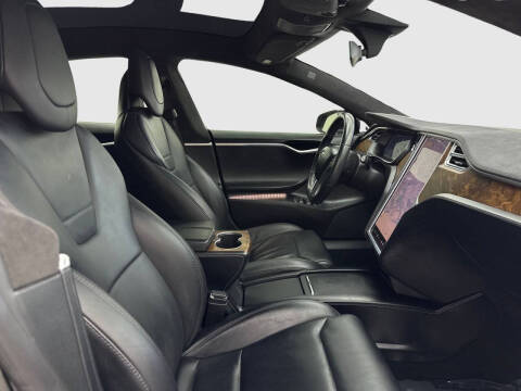 2017 Tesla Model S 75D