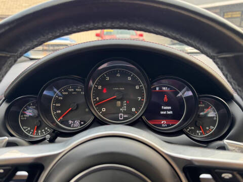 2016 Porsche Cayenne