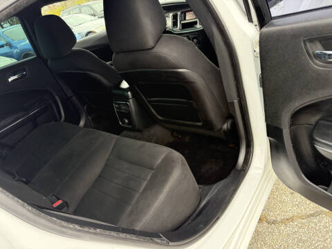 2013 Dodge Charger SE